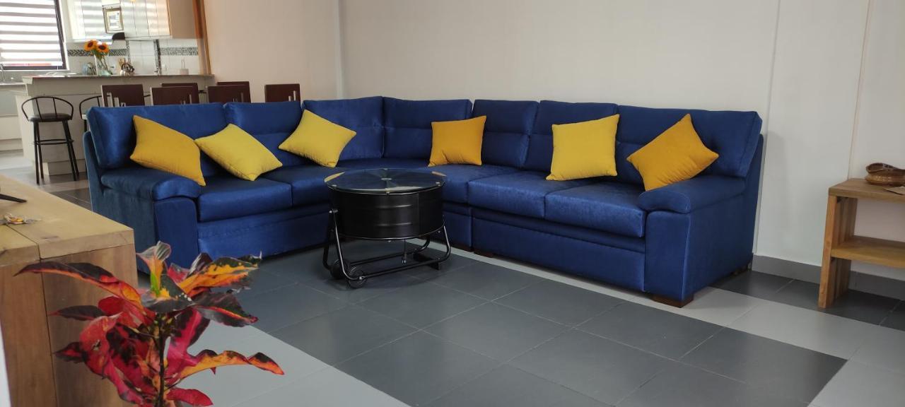 Elegante Apartamento Con Vistas Al Volcan Tungurahua バーニョス エクステリア 写真
