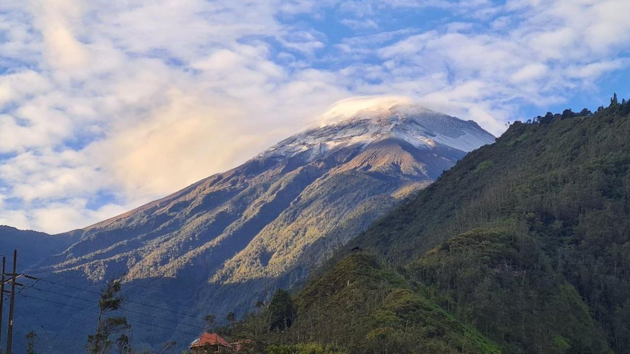 Elegante Apartamento Con Vistas Al Volcan Tungurahua バーニョス エクステリア 写真